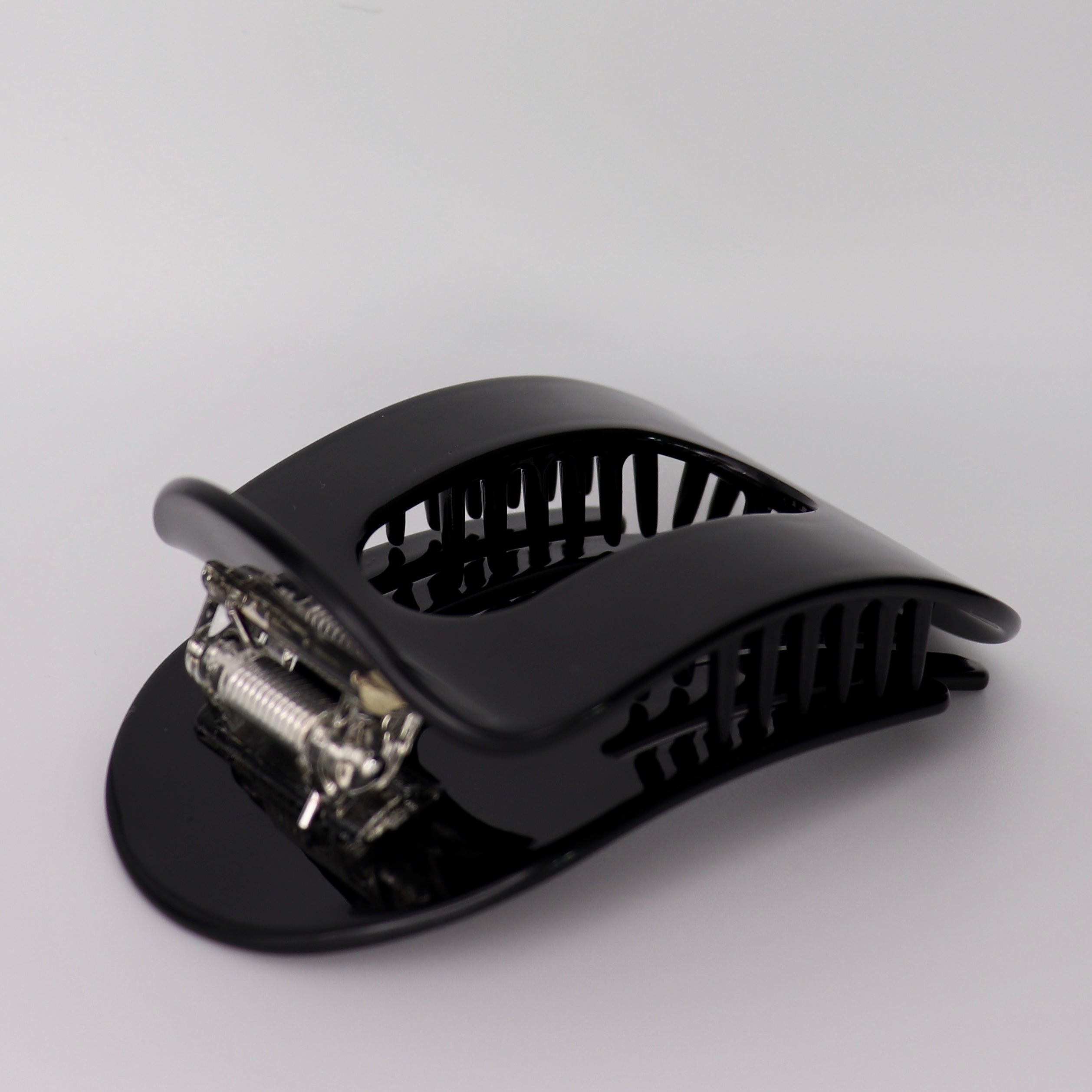 Bellagrip Flat Claw Clip in Black