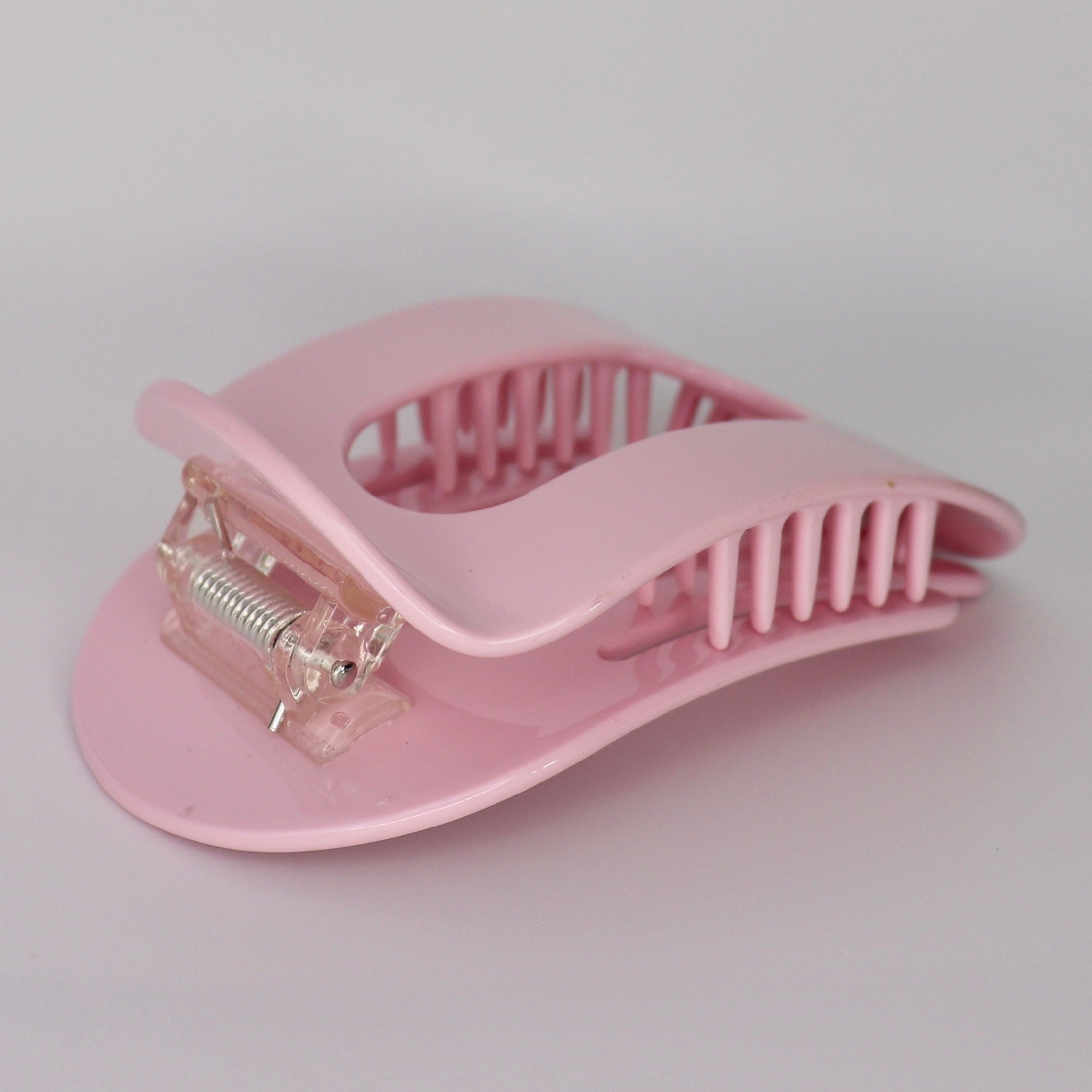 Bellagrip Flat Claw Clip in Perfect Pink