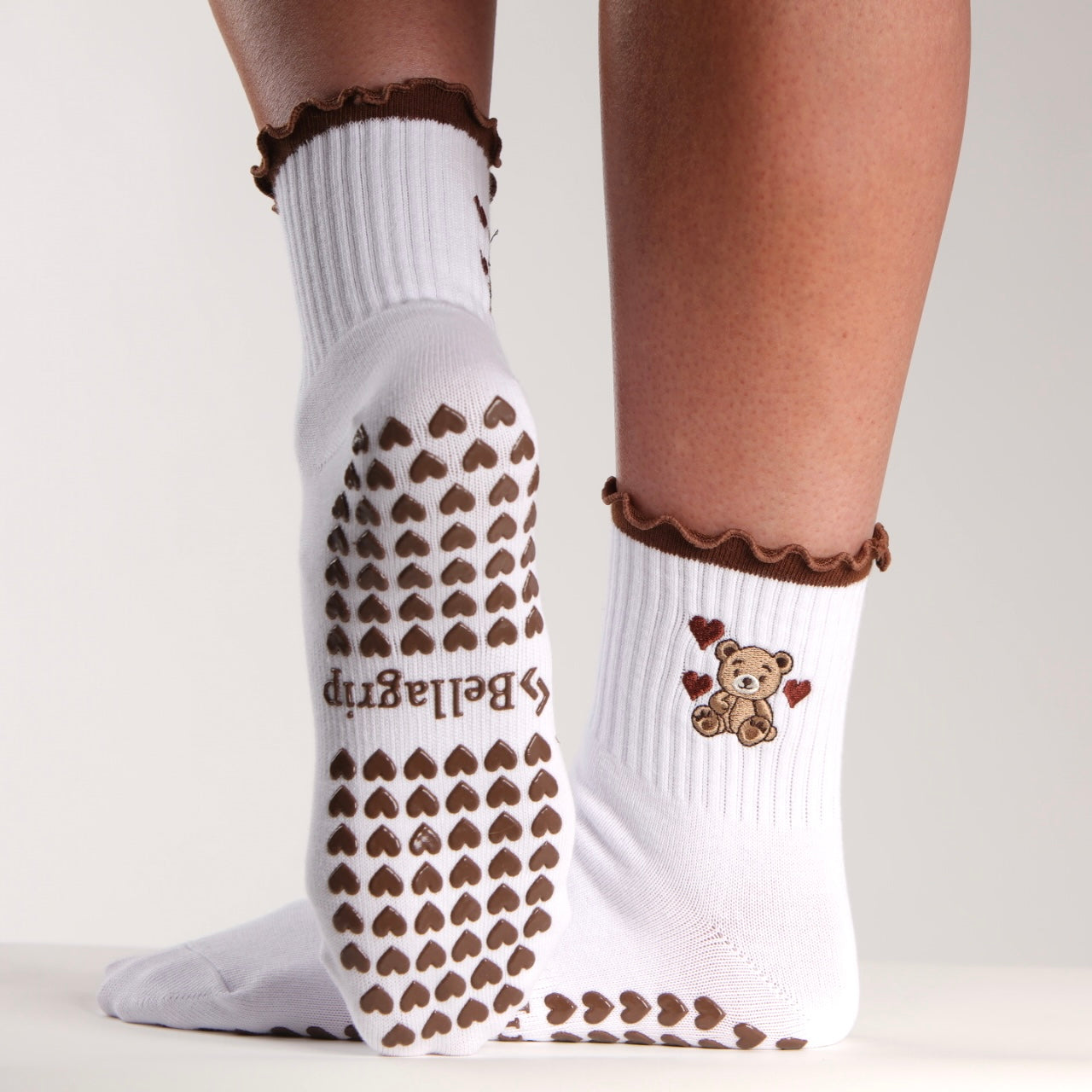 Teddy Ruffle in Brown