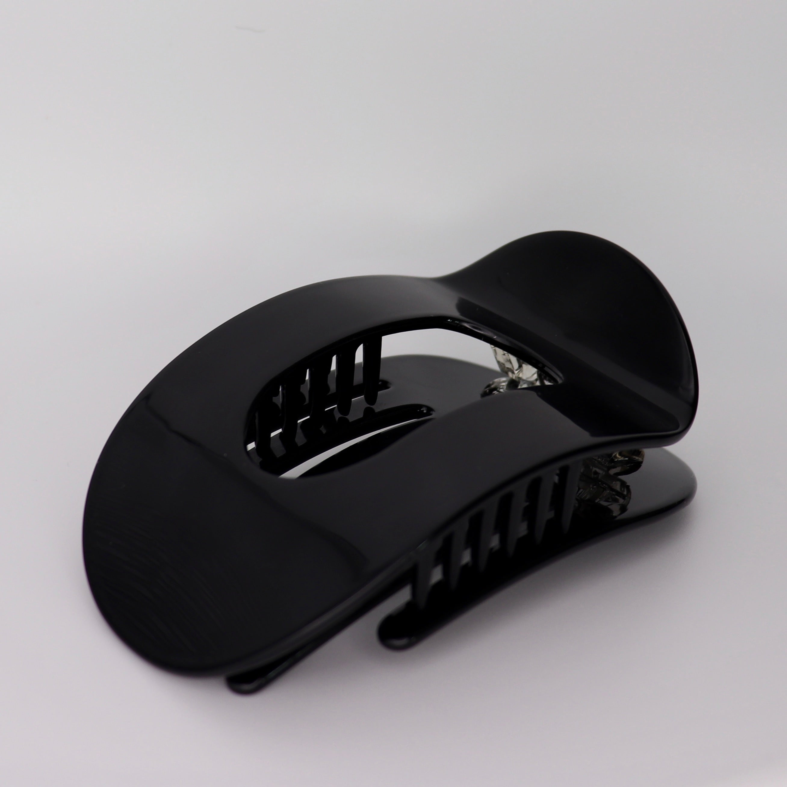 Bellagrip Flat Claw Clip in Black