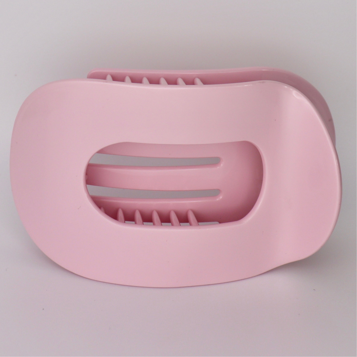 Bellagrip Flat Claw Clip in Perfect Pink display picture 2
