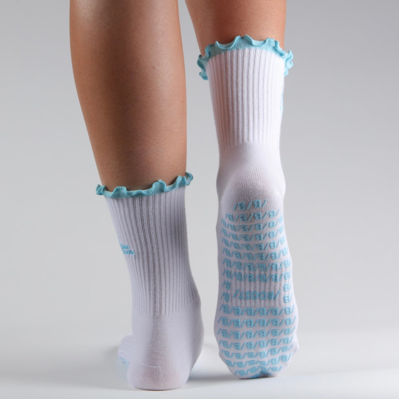 Boost Cakes Baking Sock in White & Boost Blue