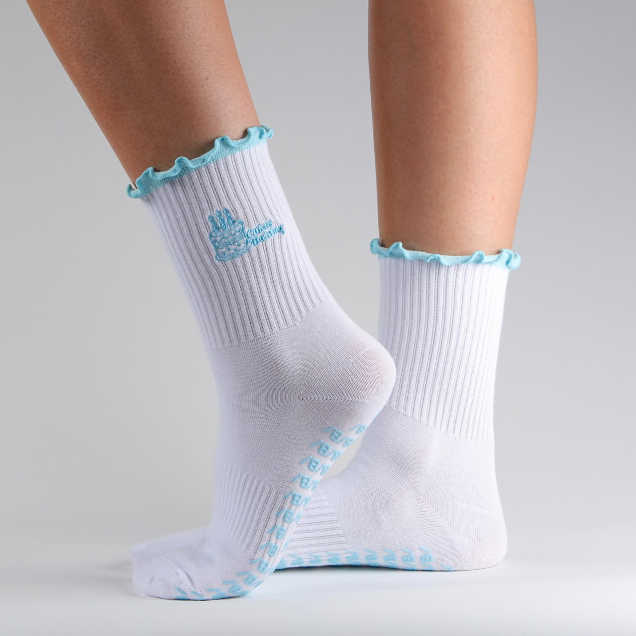 Boost Cakes Baking Sock in White & Boost Blue